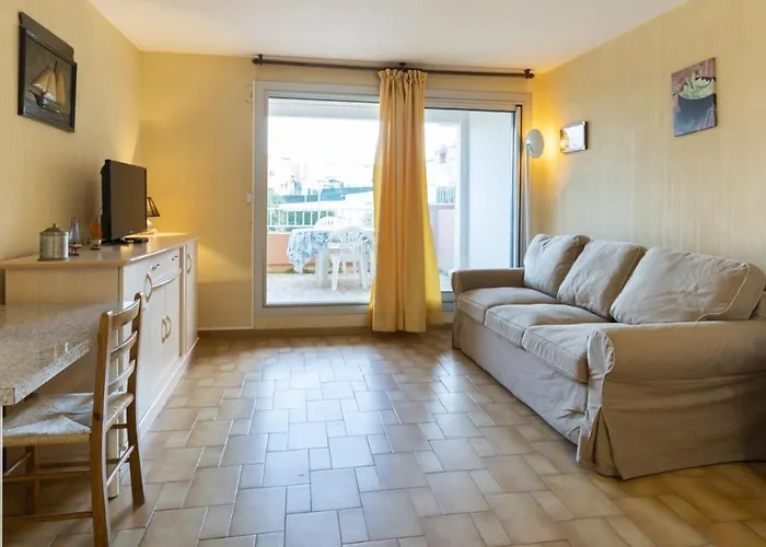 Les Indes Galantes- 23D- Studio Vue Mer- 4 Pers