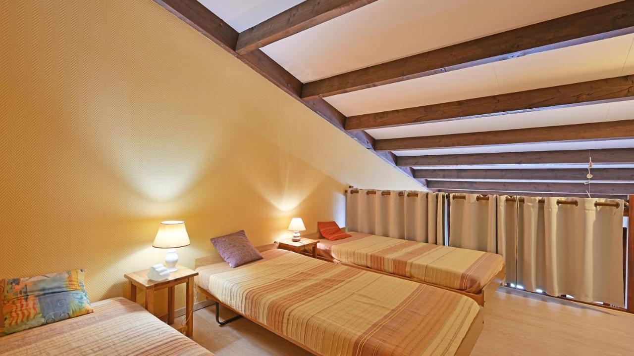 Appartement Les Indes Galantes- 270e- Vue Mer- 5 Pers *